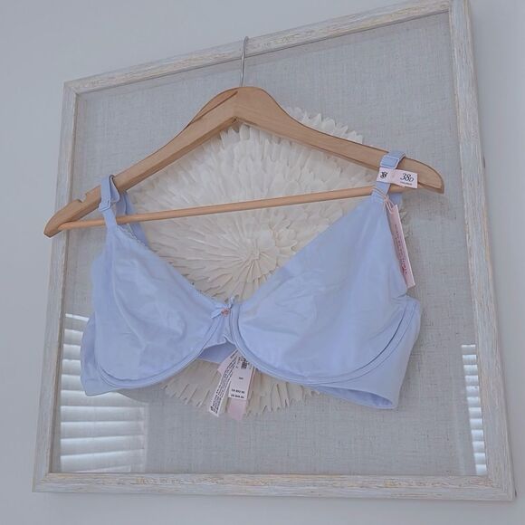 Victoria’s Secret Body by Victoria Invisible Lift Bra 38D New in Blue Crescent - Picture 2 of 5